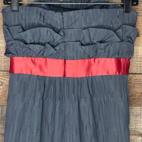 BCBGeneration Ruffle Bodice Maxi Dress Strapless Cocktail Gray Coral Size 2 - Picture 6 of 9